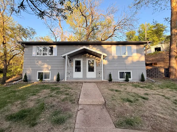 311 S 6th St #1, Plattsmouth, NE 68048