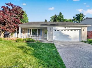 15420 Susanna Cir, Livonia, MI 48154
