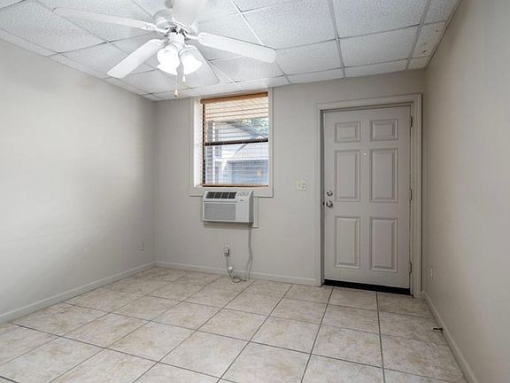 5th image of 1212 12th St #18