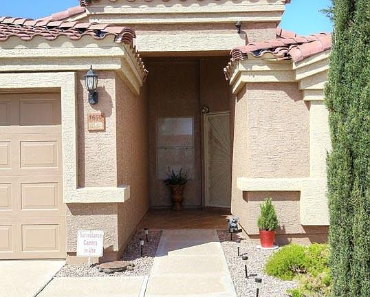 2nd image of 1650 E Bishop Ct