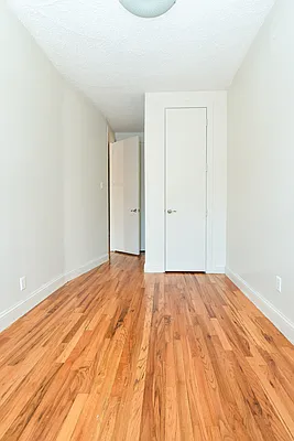 Rented by Bohemia Realty Group | media 14