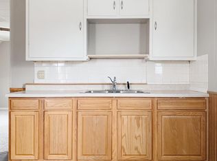 803 W Murdock Ave #A, Oshkosh, WI 54901