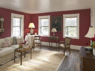 141 Mount Auburn St, Cambridge, MA 02138
