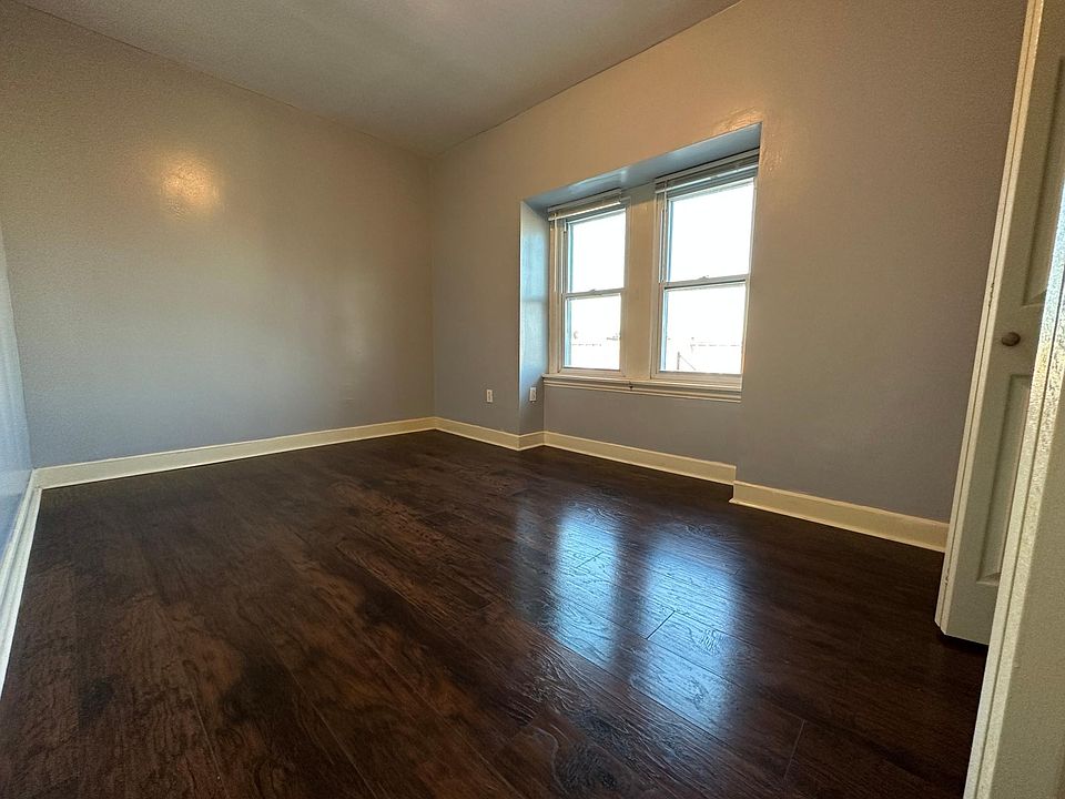 2nd image of 4706 Longshore Ave Floor 3