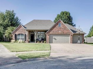 4084 S 212th East Ave, Broken Arrow, OK 74014