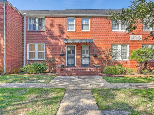 17 8th Ave APT D, Charleston, SC 29403
