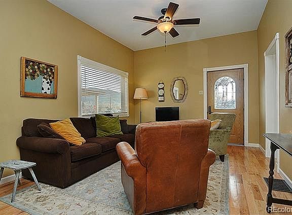 2nd image of 814 I St