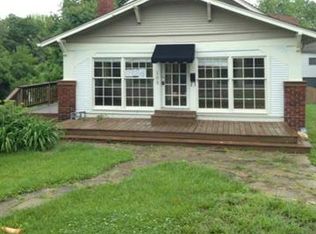 103 N Wilson St, Independence, MO 64050