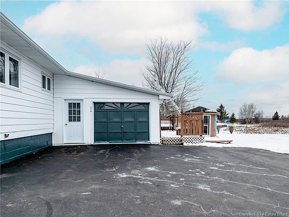 4th image of 273 Cap Saint Louis Rd