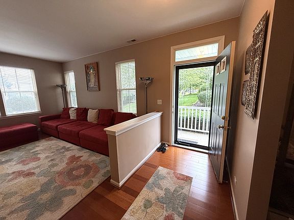 4th image of 2871 Falling Waters Ln