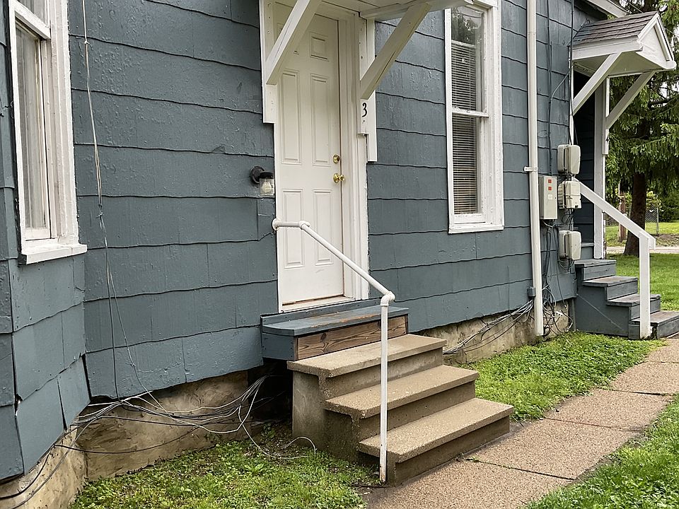 1st image of 926 Columbia Ave APT 3