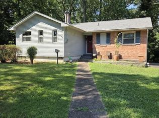 110 Kingsley Rd, Oak Ridge, TN 37830