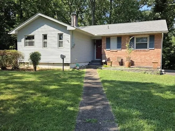 110 Kingsley Rd, Oak Ridge, TN 37830