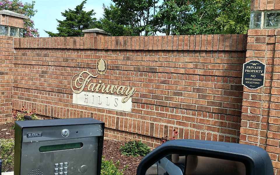 1st image of 2010 Fairway Hills Dr #C