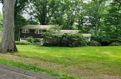 2nd image of 83 Friar Tuck Ln