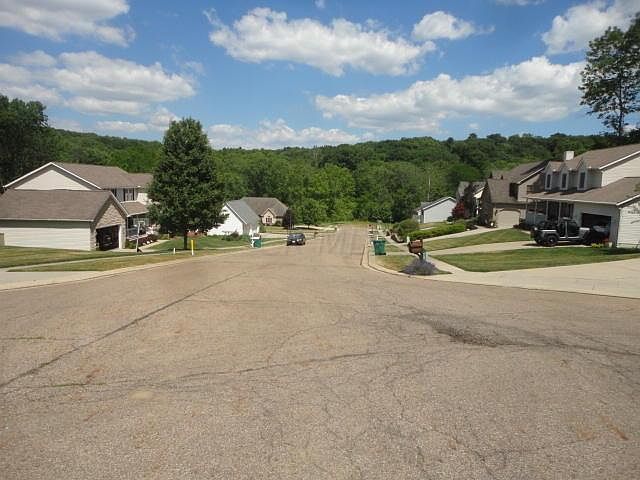 2nd image of 769 Quarry View Dr