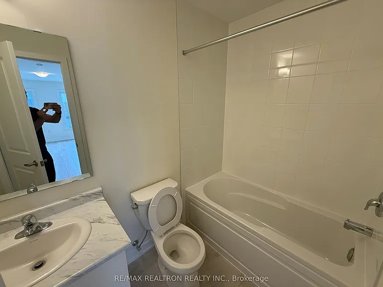 1695 Dersan St E #1206 — Photo 14