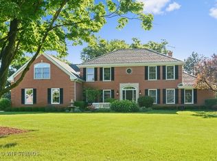 2021 Cheviot Dr, Inverness, IL 60010