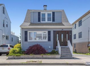 46 Mitchell St, Lodi, NJ 07644