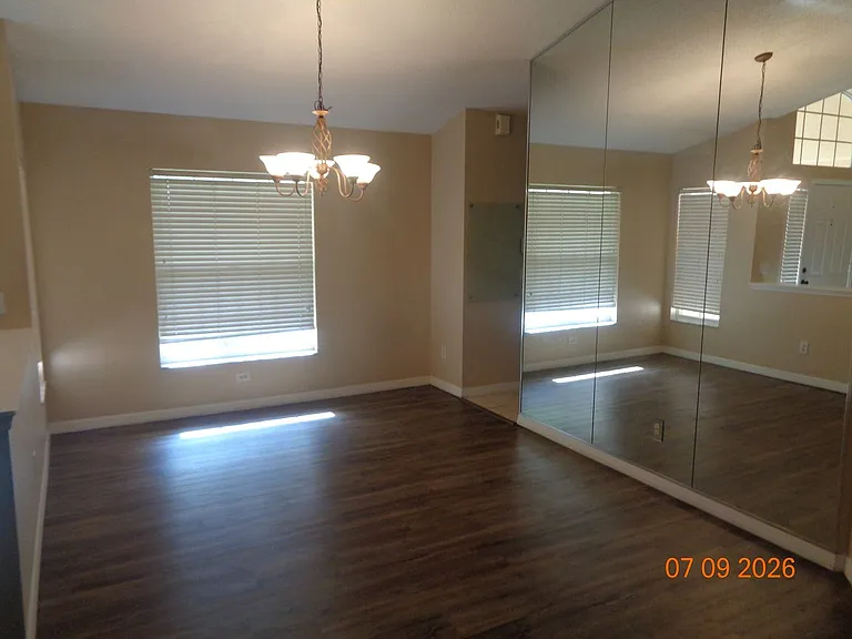 1409 Bent Oaks Blvd — Photo 8