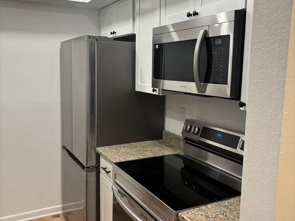 2581 Countryside Blvd #2108, Clearwater, FL 33761
