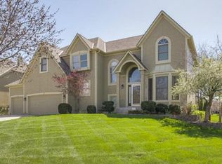 11337 W 142nd St, Overland Park, KS 66221