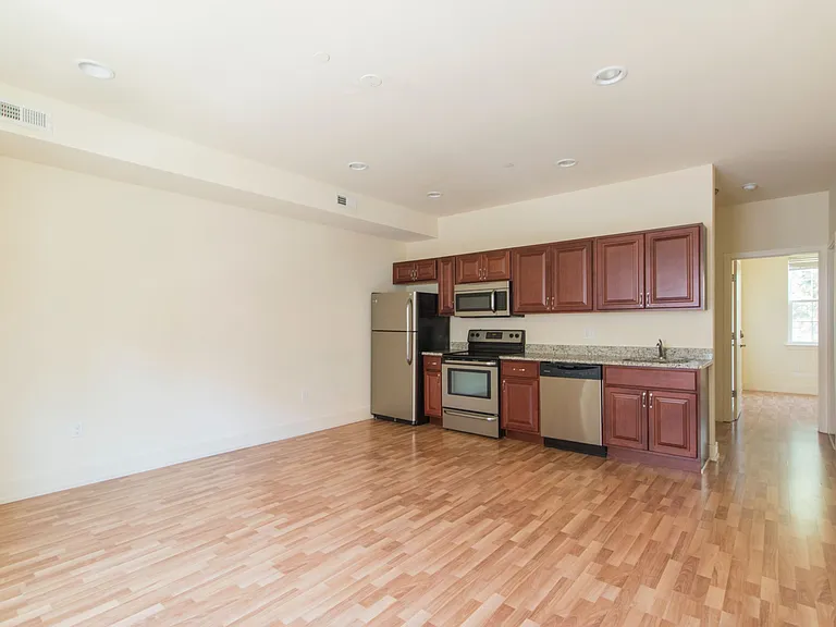 1505 W Master St #2 — Photo 9