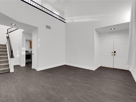 5th image of 2104 Blue Zenith Cir