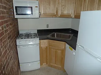 Rented by Guidance Realty Corp.