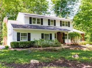 136 Stanwood Ln, Manlius, NY 13104