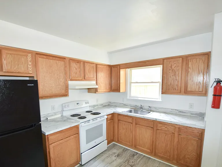 2920 S Cape Henry Ave #A — Photo 3