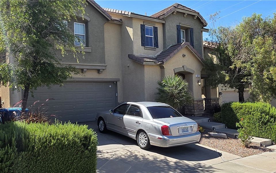1st image of 67 Desert Coyote St