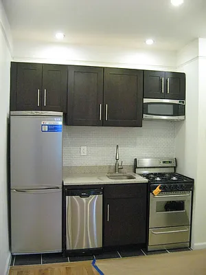 Rented by Town Residential | media 28