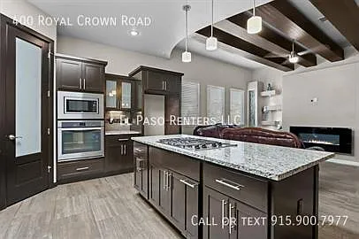 400 Royal Crown Rd — Photo 4