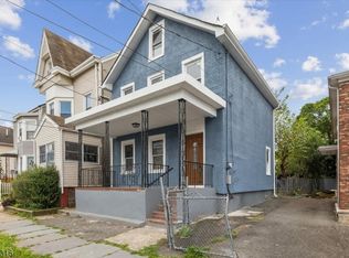 562 E 23rd St #1, Paterson, NJ 07514