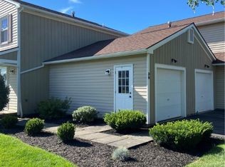 39 Cassandra Ct #PVT, Webster, NY 14580