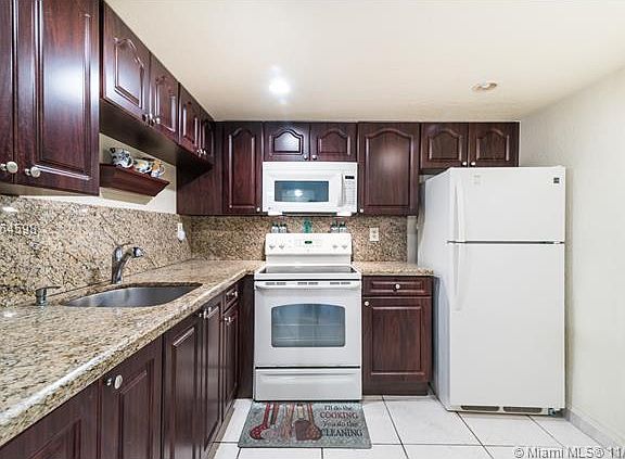5th image of 3611 SW 117th Ave #10-410