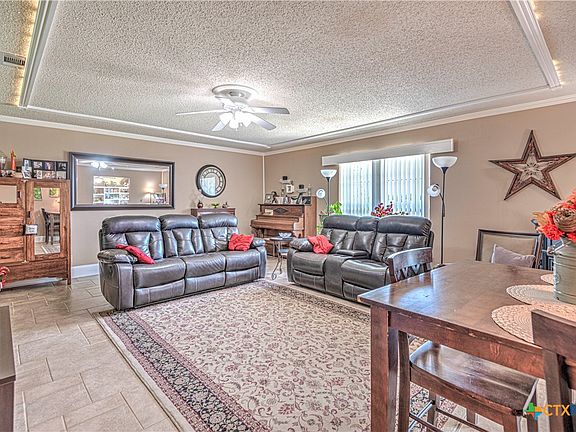 5th image of 347 Circle Dr