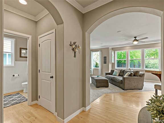 5th image of 8512 153rd St E