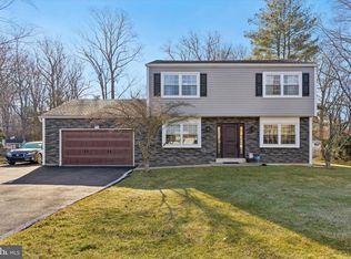 1126 Plowshare Rd, Blue Bell, PA 19422