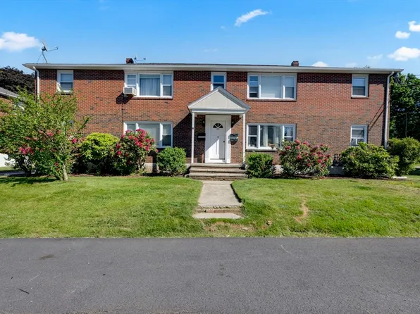 10 Vecchia St APT D, Webster, MA 01570