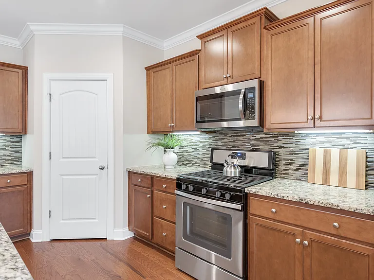 353 Cornelius Way — Photo 15