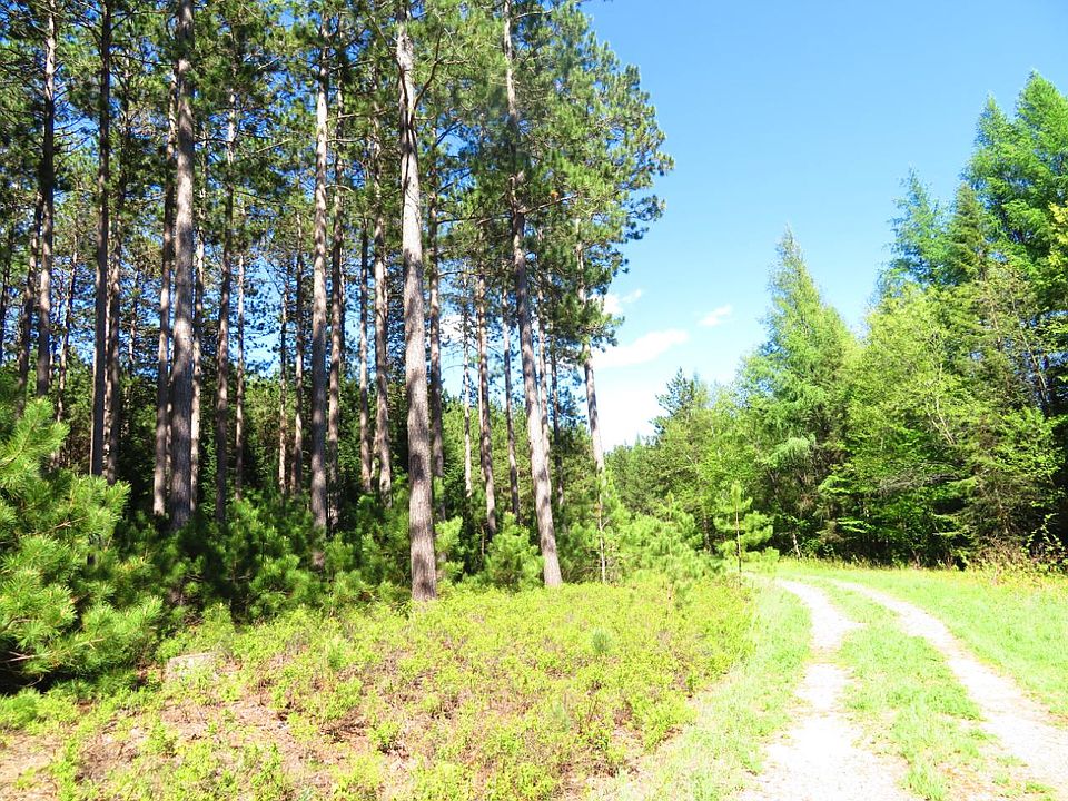 2nd image of On Cross Country Rd