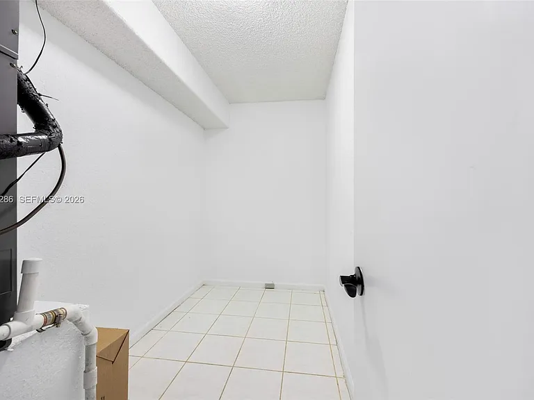 8317 Bermuda Sound Way — Photo 23