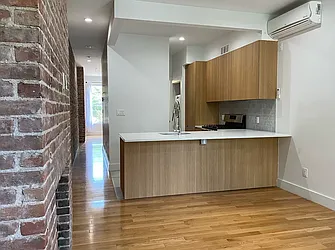 Rented by Michal Kuras, LREB