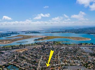 1830 Illion St, San Diego, CA 92110
