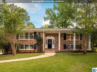 3261 Mockingbird Ln, Birmingham, AL 35226