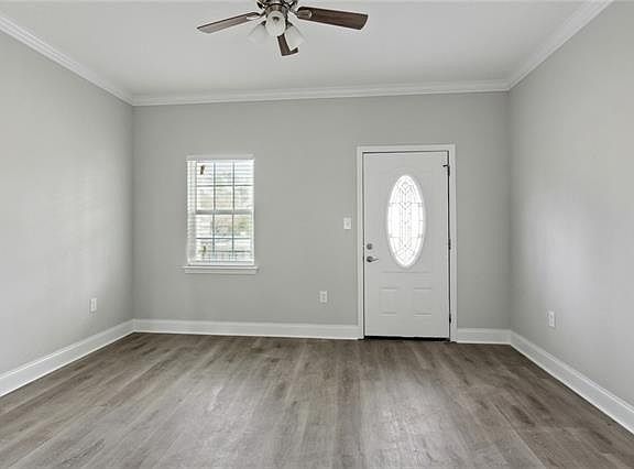 5th image of 3120 2nd St