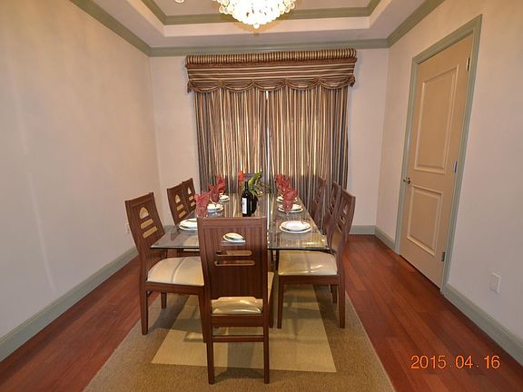 5th image of 2532 San Carlos Ave