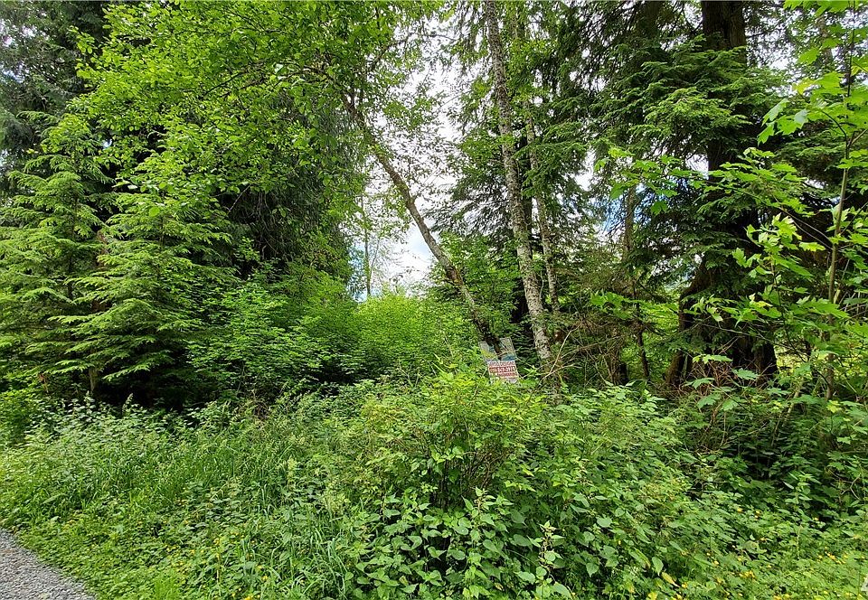 2nd image of 31403 558th Street Ct E